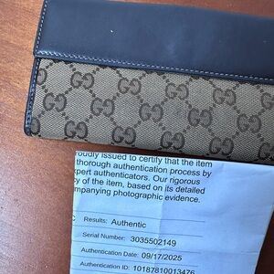 Gucci Women's Brown Wallet